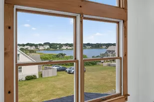 70 Menauhant, Falmouth, MA 02536 - Photo 32