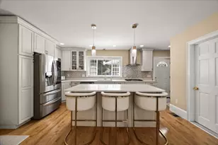 15 Belcher Ave, Brockton, MA 02301 - Photo 2