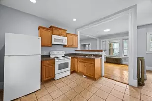 229 W Chestnut St, Brockton, MA 02301 - Photo 2