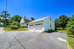 1067 Sandwich Rd, Bourne, MA 02561 - Photo 30