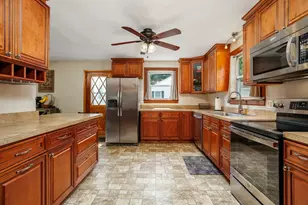 7 Knollwood Ln, Leominster, MA 01453 - Photo 20