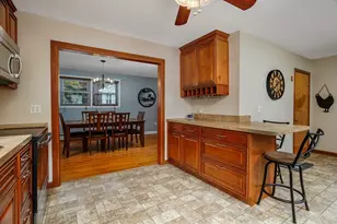 7 Knollwood Ln, Leominster, MA 01453 - Photo 24