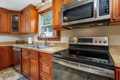 7 Knollwood Ln, Leominster, MA 01453 - Photo 22