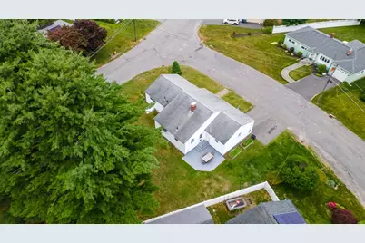 7 Knollwood Ln, Leominster, MA 01453 - Photo 38