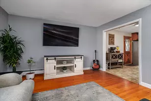 7 Knollwood Ln, Leominster, MA 01453 - Photo 16