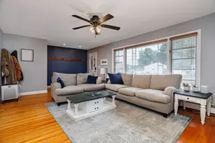7 Knollwood Ln, Leominster, MA 01453 - Photo 14