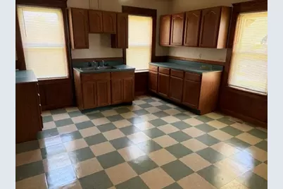 5 Hill St #2, Webster, MA 01570 - Photo 4