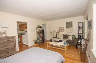 36 Highland Ave, Cambridge, MA 02139 - Photo 2