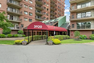 3920 Mystic Valley Pkwy #514, Medford, MA 02155 - Photo 2