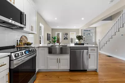 362 Silver St, Boston, MA 02127 - Photo 10