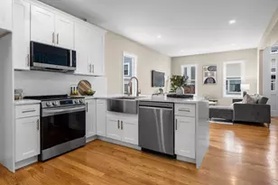 362 Silver St, Boston, MA 02127 - Photo 4