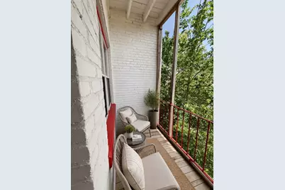 415 Washington St #5, Brookline, MA 02446 - Photo 10
