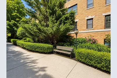 415 Washington St #5, Brookline, MA 02446 - Photo 32