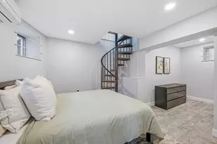 58 Pleasant St, Brookline, MA 02446 - Photo 10
