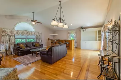 35 Jennie Circle, Agawam, MA 01001 - Photo 24