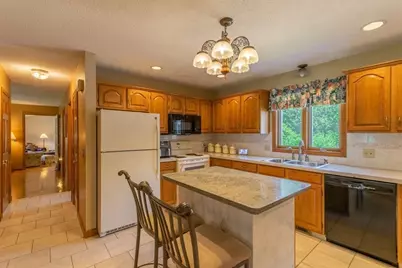 35 Jennie Circle, Agawam, MA 01001 - Photo 18