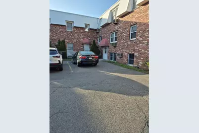 33A Jackson Street #203, Lynn, MA 01902 - Photo 2