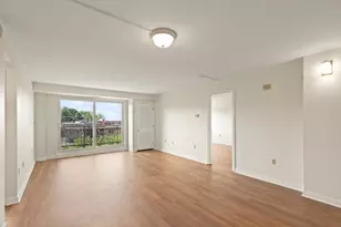 198 Locust, Lynn, MA 01904 - Photo 8