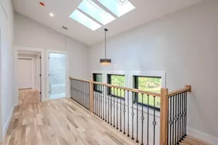 76 Center St, Plympton, MA 02367 - Photo 16