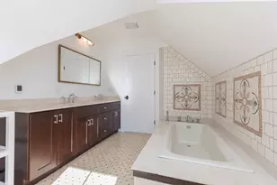 27 Howland St, Boston, MA 02121 - Photo 16