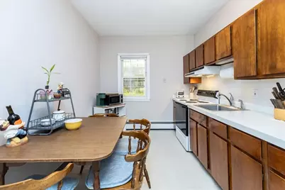 377 Bunker Hill St. #2, Boston, MA 02129 - Photo 10