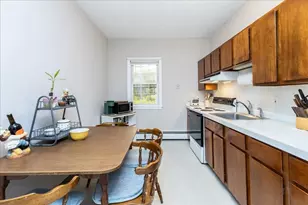 377 Bunker Hill St, Boston, MA 02129 - Photo 10