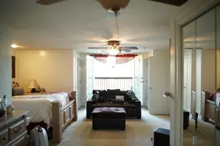 8 Beechwood St, Boston, MA 02121 - Photo 14