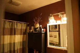 8 Beechwood St, Boston, MA 02121 - Photo 24