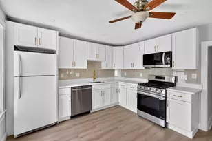 18 Otis, Somerville, MA 02145 - Photo 2