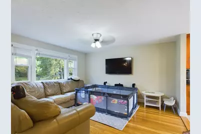 1 Makechnie Rd, Burlington, MA 01803 - Photo 6