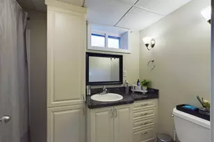 1 Makechnie Rd, Burlington, MA 01803 - Photo 16