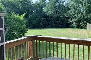 146 Beekman Dr, Agawam, MA 01001 - Photo 14