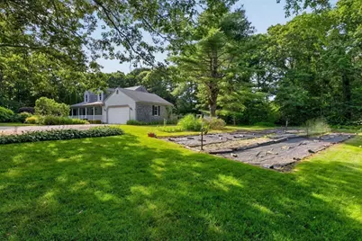 442 Flint St, Barnstable, MA 02648 - Photo 28