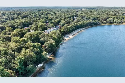 442 Flint St, Barnstable, MA 02648 - Photo 2