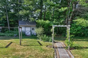 442 Flint St, Barnstable, MA 02648 - Photo 26