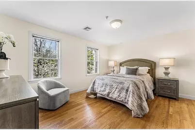 30 Russell St #5, Waltham, MA 02453 - Photo 14
