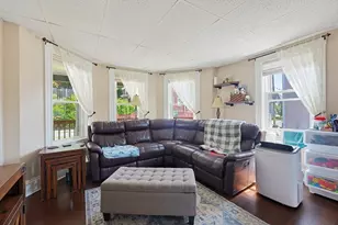 19 Tremont St, Peabody, MA 01960 - Photo 6