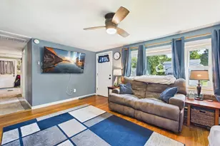 12 Adams Dr, Brimfield, MA 01010 - Photo 8
