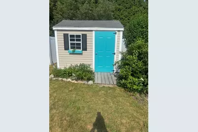 99 Stephanie Pl, New Bedford, MA 02745 - Photo 4