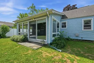 38 S Alhambra Cir, Agawam, MA 01001 - Photo 20
