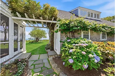 91 Plantingfield Way, Edgartown, MA 02539 - Photo 2