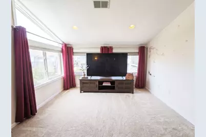 142 Algonquin Trl #142, Ashland, MA 01721 - Photo 8