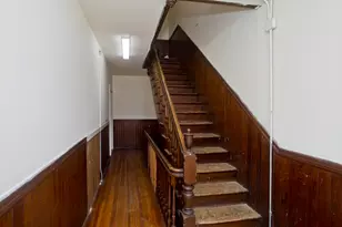 56 Pine St, Holyoke, MA 01040 - Photo 6