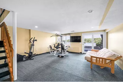 118 Berkshire Ave, Southwick, MA 01077 - Photo 34