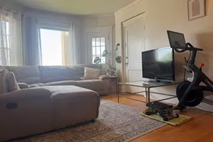 33 Main St, Somerville, MA 02145 - Photo 2
