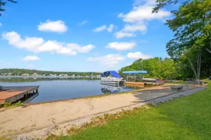 34 MacArthur Dr, Millbury, MA 01527 - Photo 8