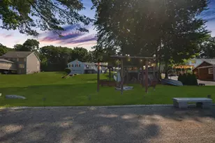 34 MacArthur Dr, Millbury, MA 01527 - Photo 40