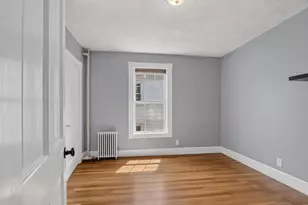 32 Arthur St, Beverly, MA 01915 - Photo 14
