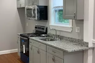 47 Battles St, Brockton, MA 02301 - Photo 2