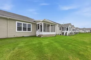 137 Cherry Dr, Wilbraham, MA 01095 - Photo 24